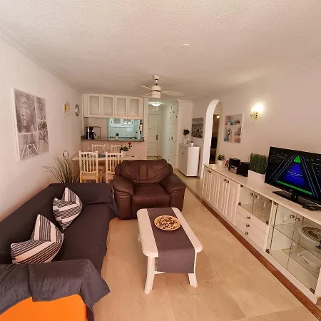 Casa Teide, Ground Floor Parque Santiago 1, Heated Pool, 100 M To Sea And Beach, Wifi Lejlighed *