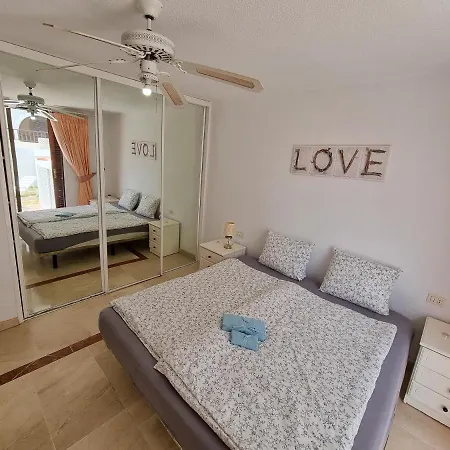Lejlighed Casa Teide, Ground Floor Parque Santiago 1, Heated Pool, 100 M To Sea And Beach, Wifi Playa de las Américas