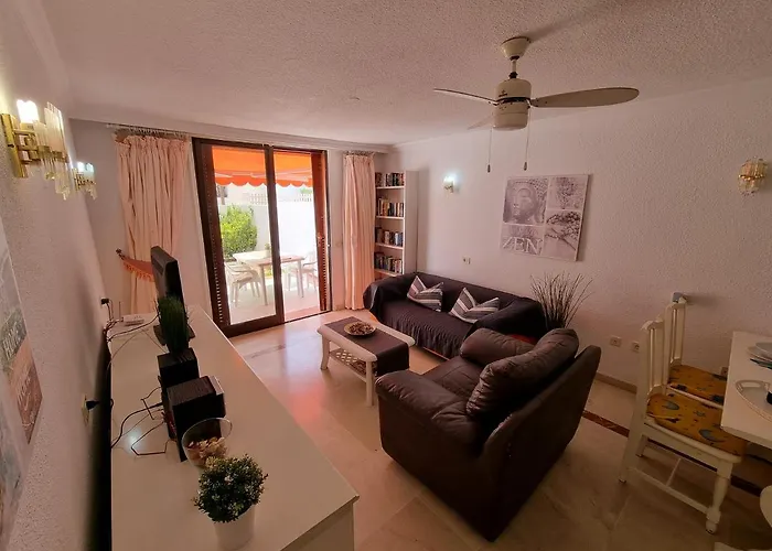 Casa Teide, Ground Floor Parque Santiago 1, Heated Pool, 100 M To Sea And Beach, Wifi Playa de las Américas