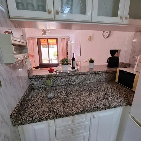 公寓 Casa Teide, Ground Floor Parque Santiago 1, Heated Pool, 100 M To Sea And Beach, Wifi 美洲海滩
